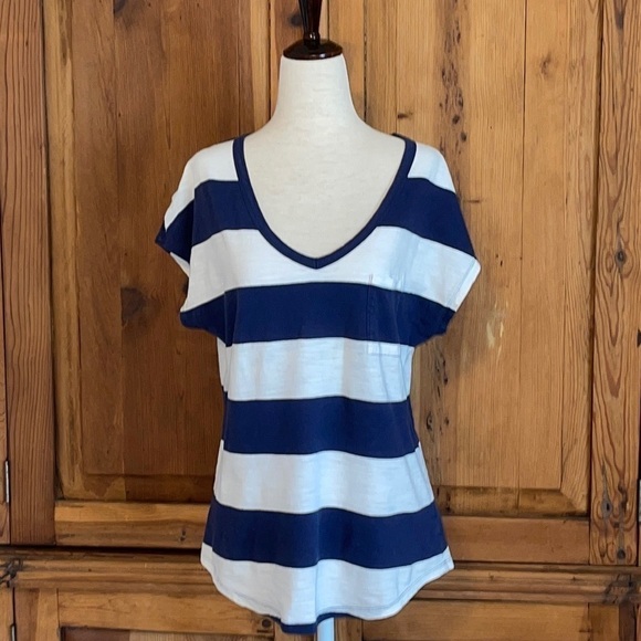 Old Navy Cotton Blue & White Striped Short Sleeve Pocket T Shirt Sz. S - Picture 1 of 8